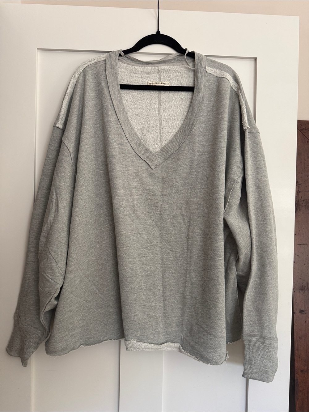 We The Free NWOT Oversized Light Gray V-Neck Women's Sweatshirt